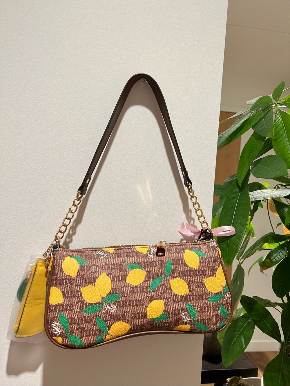 NWT Juicy Couture Lemon Print Shoulder Bag - Picture 7 of 9